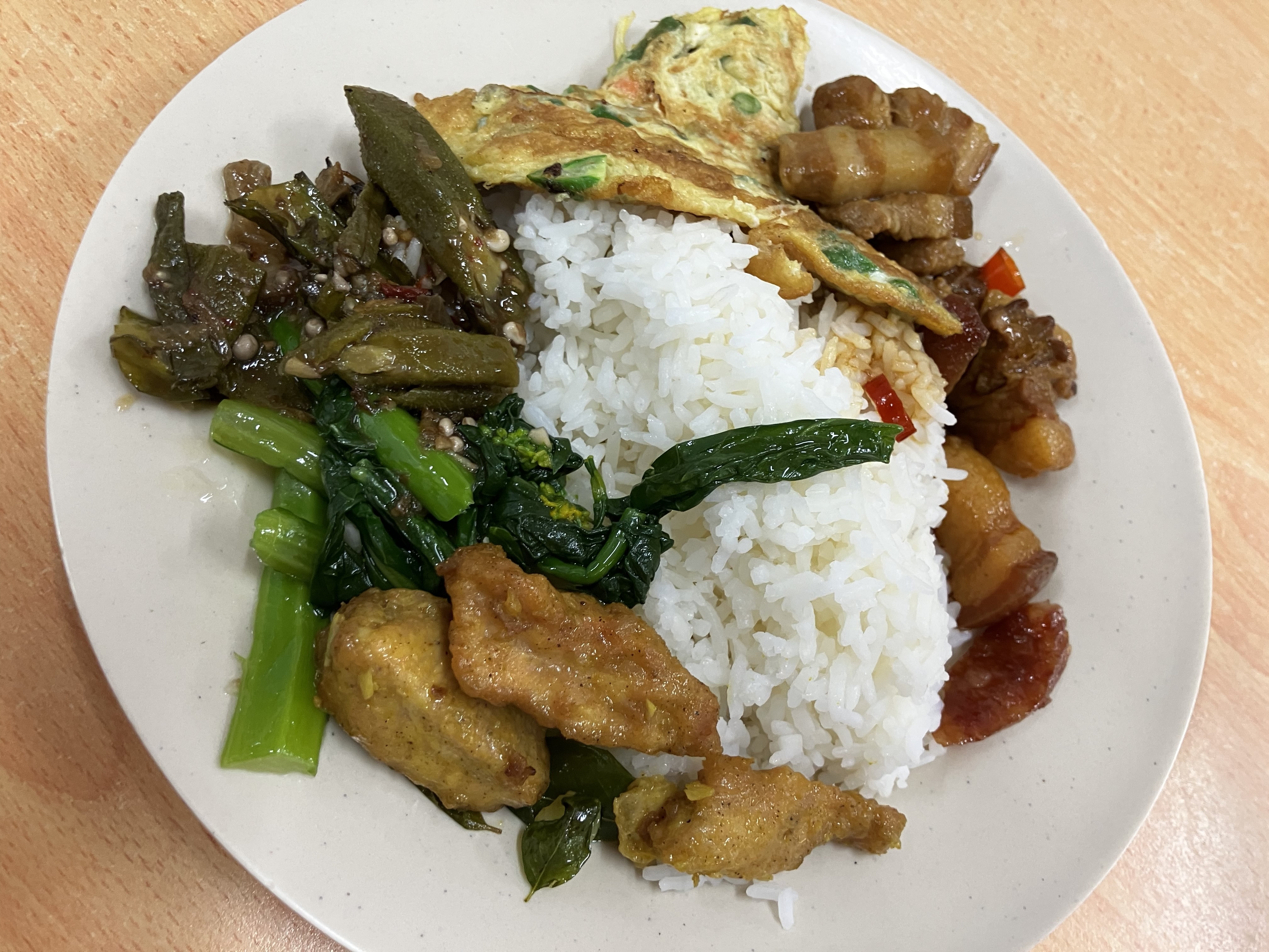 中国系のお店で食べたご飯